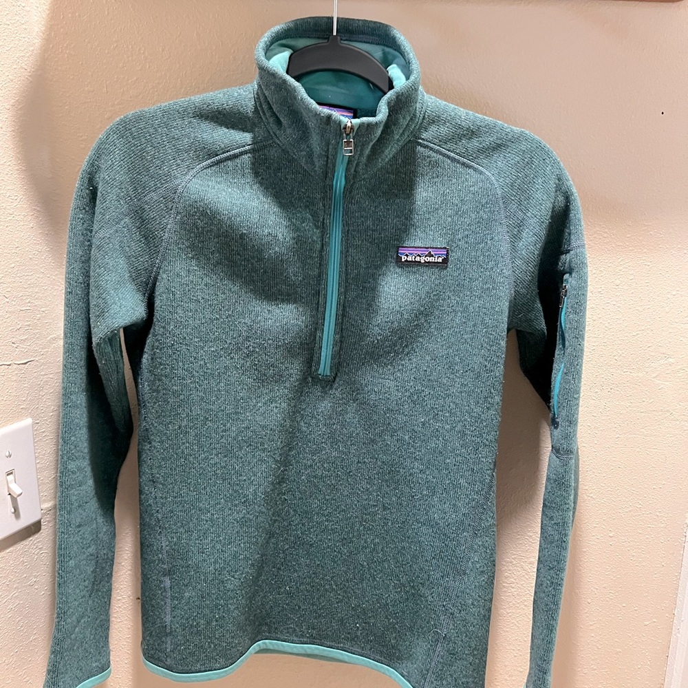 Patagonia Better Sweater half zip size small